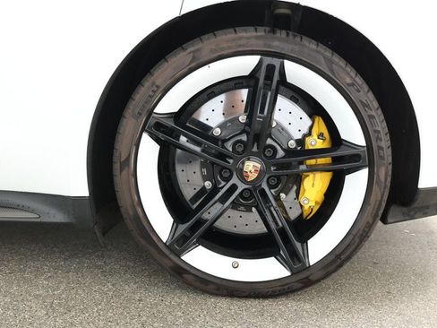 Used 2020 Porsche Taycan Turbo S image 7