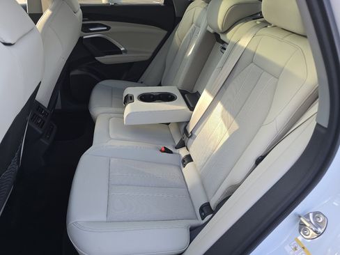 Certified 2025 Audi Q5 Prestige image 36