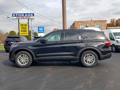 New 2026 Ford Explorer Active image 3