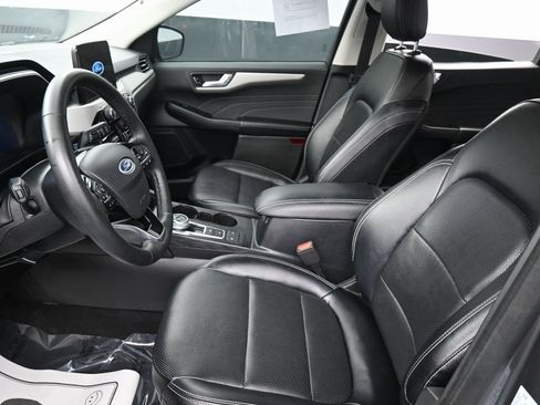 Used 2022 Ford Escape SEL w/ Technology Package image 25