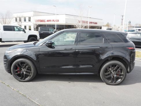 Used 2022 Land Rover Range Rover Evoque R-Dynamic SE image 4