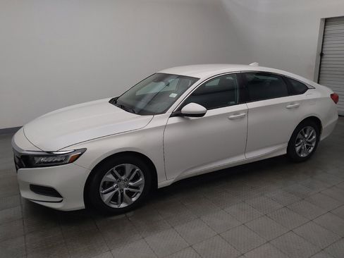 Used 2018 Honda Accord LX image 2