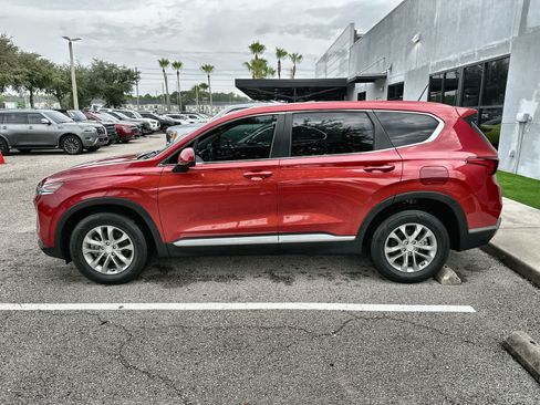 Used 2019 Hyundai Santa Fe SE AWD/4WD image 5