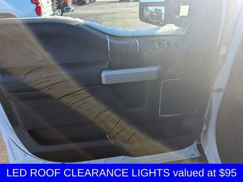 Used 2019 Ford F250 Lariat w/ Chrome Package image 16