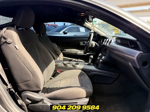 Used 2017 Ford Mustang GT RWD image 19