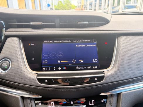 Used 2022 Cadillac XT5 Luxury FWD image 15