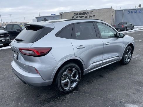 Used 2024 Ford Escape ST-Line image 4