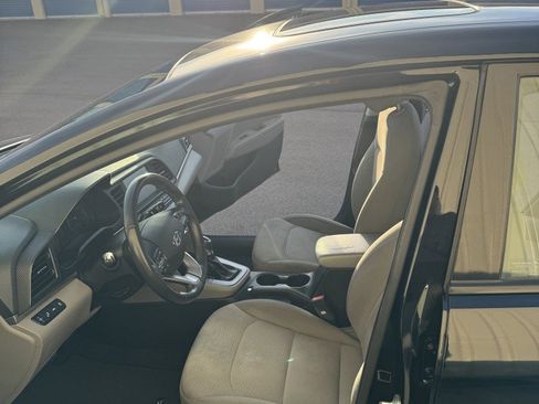 Used 2020 Hyundai Elantra Value Edition image 10