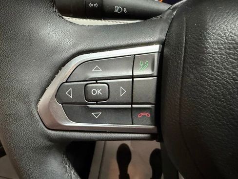 Used 2023 Jeep Compass Limited w/ Elite Group AWD/4WD image 29
