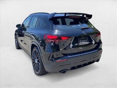 Used 2025 Mercedes-Benz GLA 35 AMG 4MATIC image 10