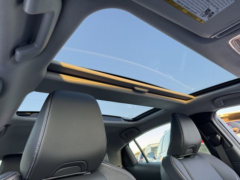 New 2026 Toyota Prius Limited image 3