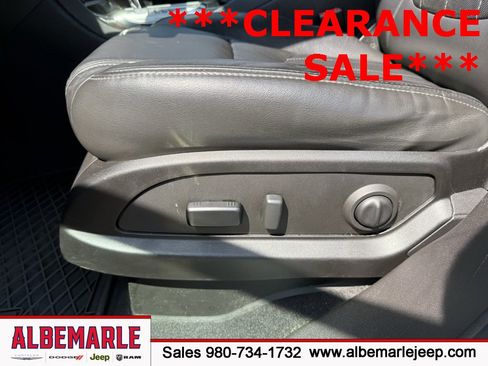 Used 2017 Buick Enclave Premium w/ Experience Buick Package image 16