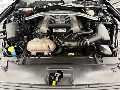 Used 2015 Ford Mustang GT Premium w/ GT Performance Package RWD image 9