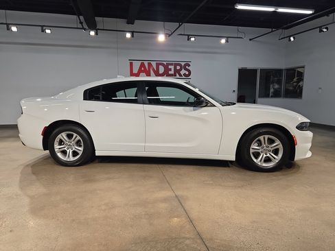 Used 2023 Dodge Charger SXT RWD image 8