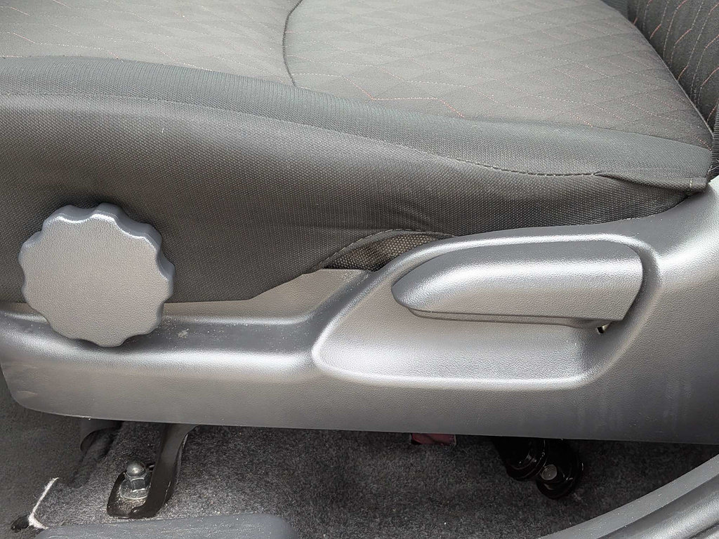 Used 2024 Mitsubishi Mirage ES FWD image 20