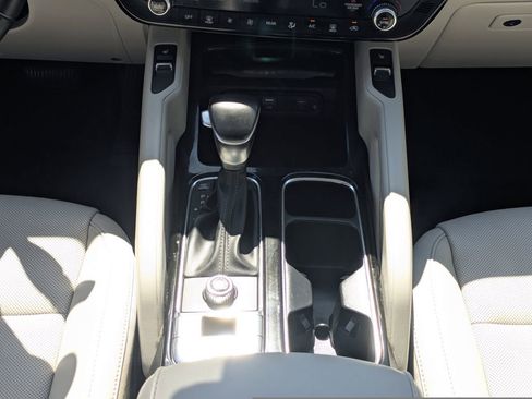 Used 2025 Kia Telluride S image 19