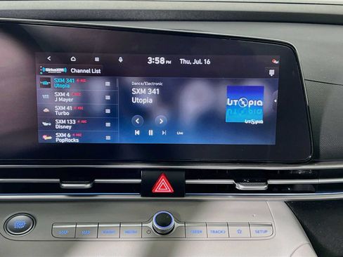 Certified 2023 Hyundai Elantra Limited FWD image 15