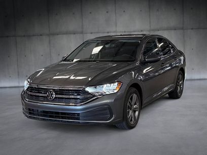 Used 2024 Volkswagen Jetta SE