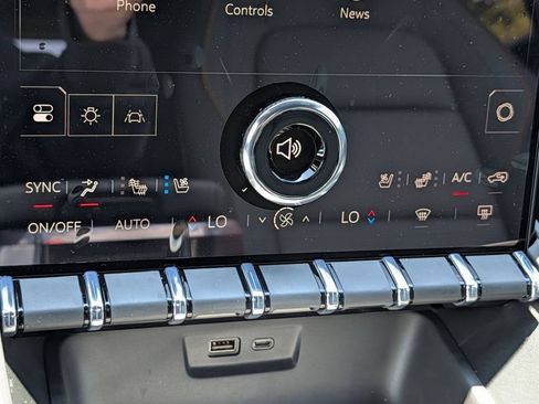 New 2026 GMC Terrain AT4 w/ Convenience Package III AWD/4WD image 47