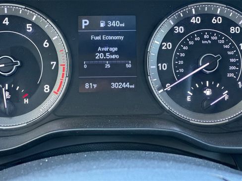 Used 2022 Hyundai Venue SEL image 29