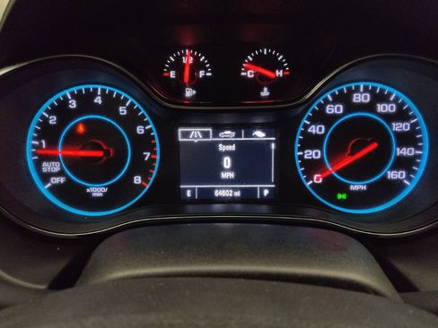 Used 2017 Chevrolet Cruze LT image 23