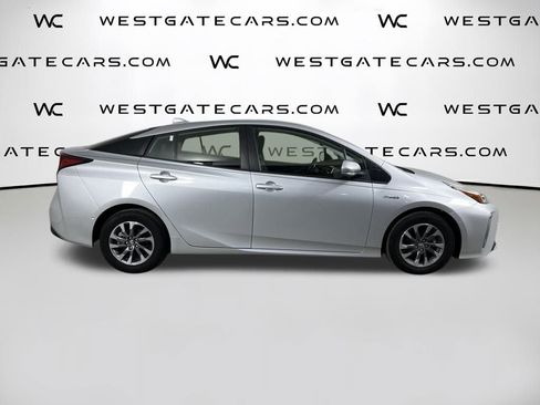 Used 2022 Toyota Prius XLE w/ Premium Convenience Package image 47