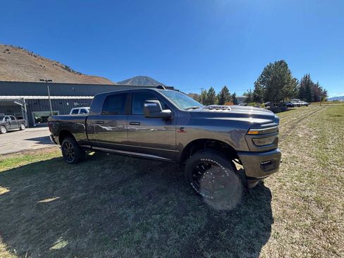 New 2025 RAM 2500 Laramie w/ Night Edition image 16