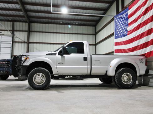 Used 2012 Ford F350 XL AWD/4WD image 5