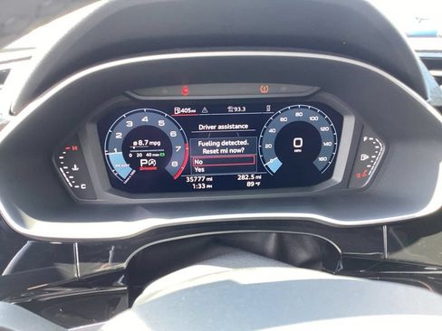 Used 2025 Audi Q3 2.0T Premium AWD/4WD image 19