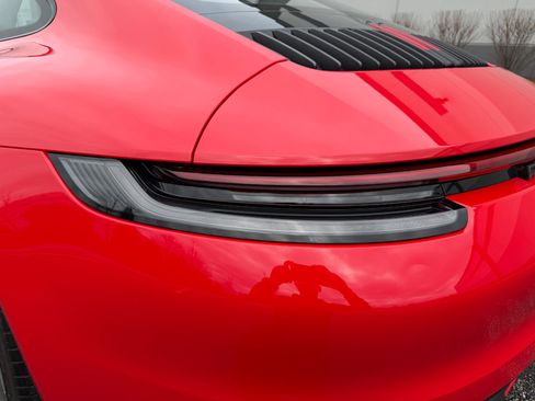 Used 2024 Porsche 911 Carrera T image 21