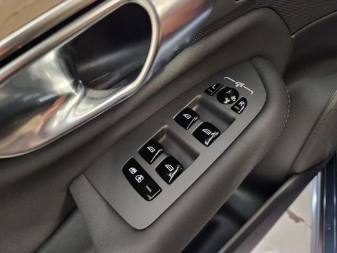 New 2026 Volvo XC90 B5 Plus AWD/4WD image 23