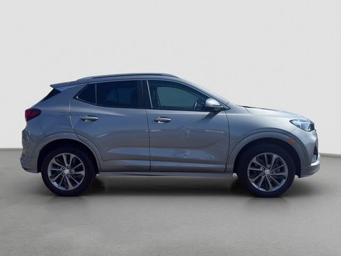 Used 2023 Buick Encore GX Select w/ Sport Touring Package AWD/4WD image 7