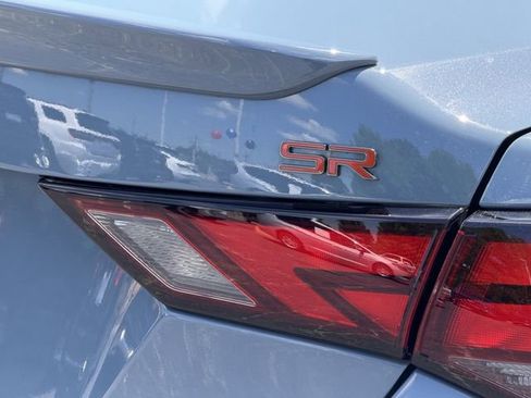 Certified 2024 Nissan Sentra SR w/ SR Premium Package FWD image 6