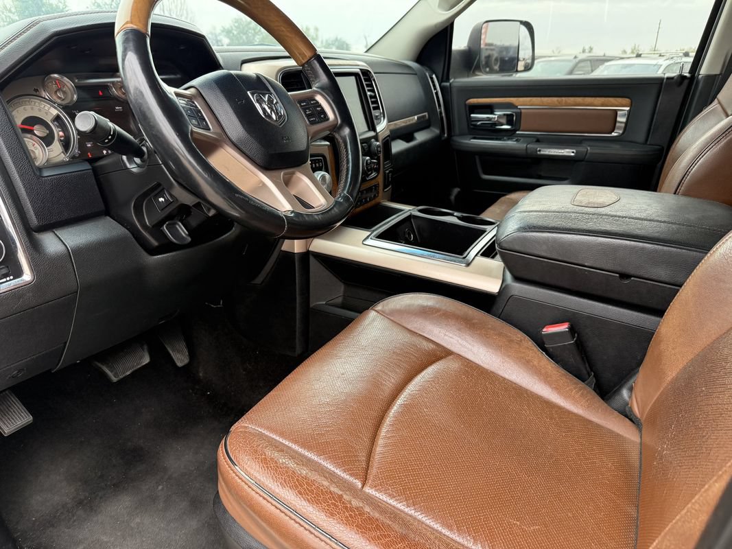 Used 2015 RAM 1500 Laramie Longhorn w/ Convenience Group AWD/4WD image 30