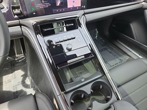New 2026 Porsche Panamera 4 AWD/4WD image 14