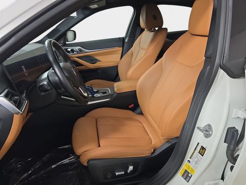Used 2023 BMW i4 eDrive35 RWD image 18