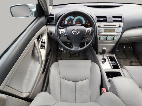 Used 2007 Toyota Camry SE image 3