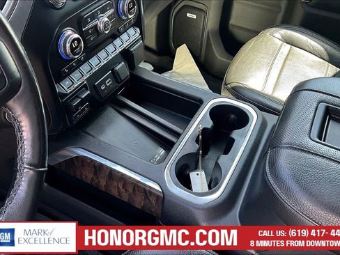 Used 2020 GMC Sierra 1500 Denali w/ Denali Ultimate Package AWD/4WD image 16