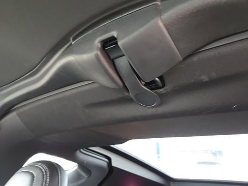 Used 2019 Chevrolet Corvette Stingray Coupe w/ Carbon Flash Badge Package image 53