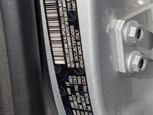 Used 2015 Jeep Renegade Trailhawk w/ Premium Leather Group image 16