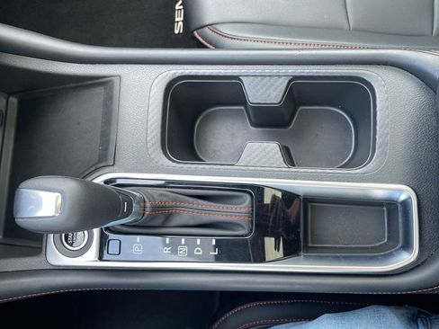 Used 2024 Nissan Sentra SR w/ SR Premium Package image 18