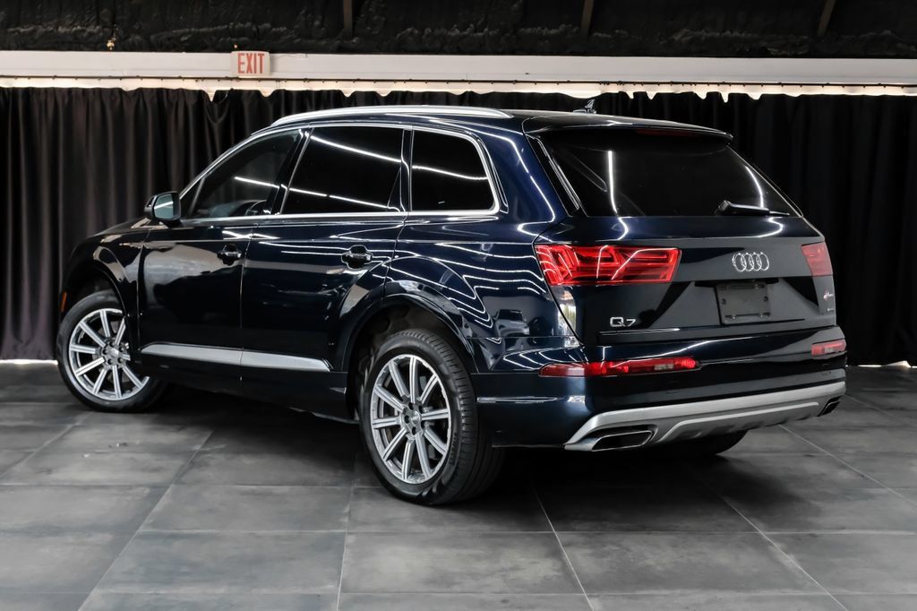 Used 2018 Audi Q7 2.0T Premium Plus AWD/4WD image 11