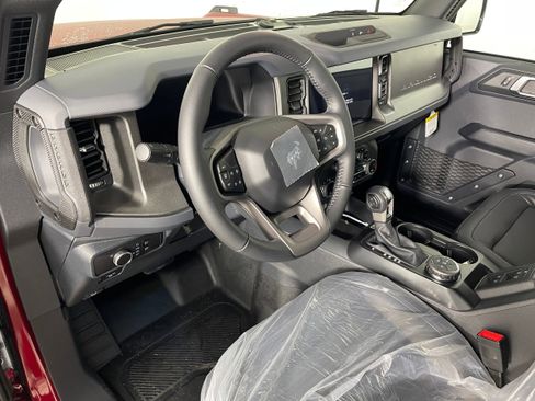 New 2025 Ford Bronco Big Bend image 2