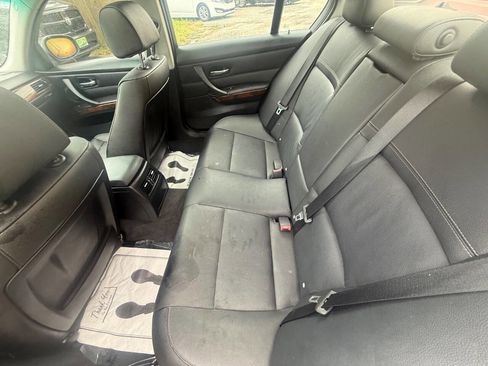 Used 2011 BMW 328i xDrive Sedan image 15