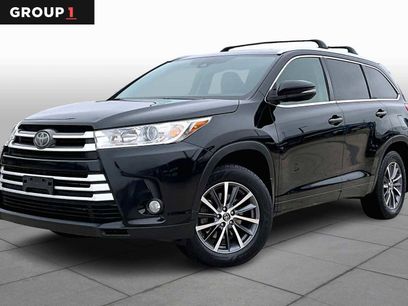 Used 2017 Toyota Highlander XLE