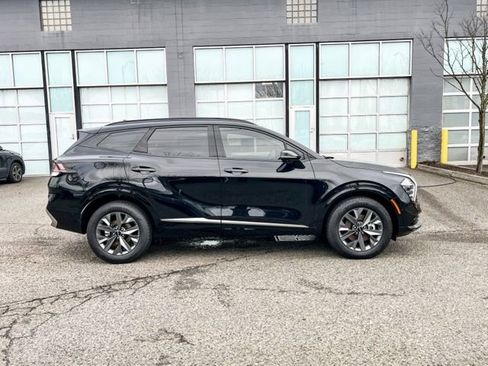 Certified 2025 Kia Sportage SX Prestige image 5