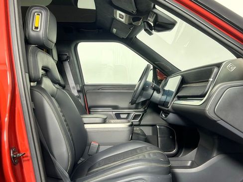 Used 2023 Rivian R1T Adventure image 10
