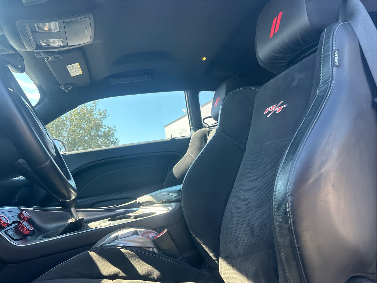 Used 2015 Dodge Challenger R/T Scat Pack w/ Leather Interior Group RWD image 6