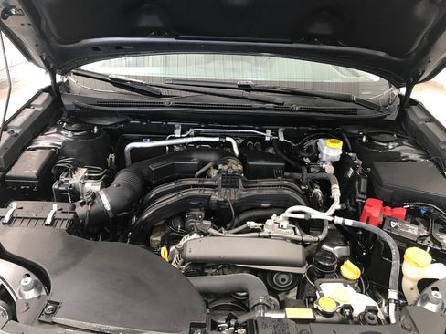 Used 2021 Subaru Outback Limited w/ Popular Package #2 image 8