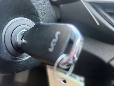 Used 2024 Kia Forte LXS FWD image 16